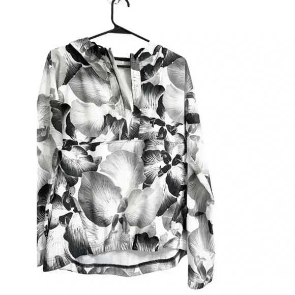 Calia by Carrie Underwood half-zip windbreaker - Picture 2 of 5